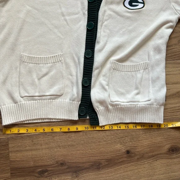 Green Bay Packers Wild Collective Women’s Vintage Cardigan - Picture 6 of 8